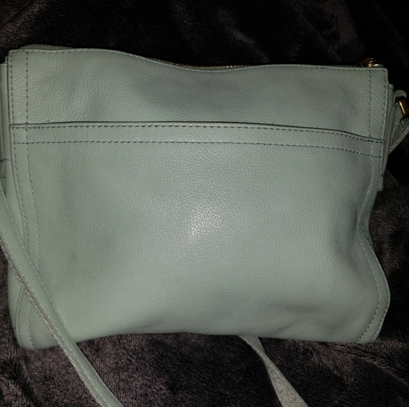 Fossil Crossbody - Picture 4 of 5